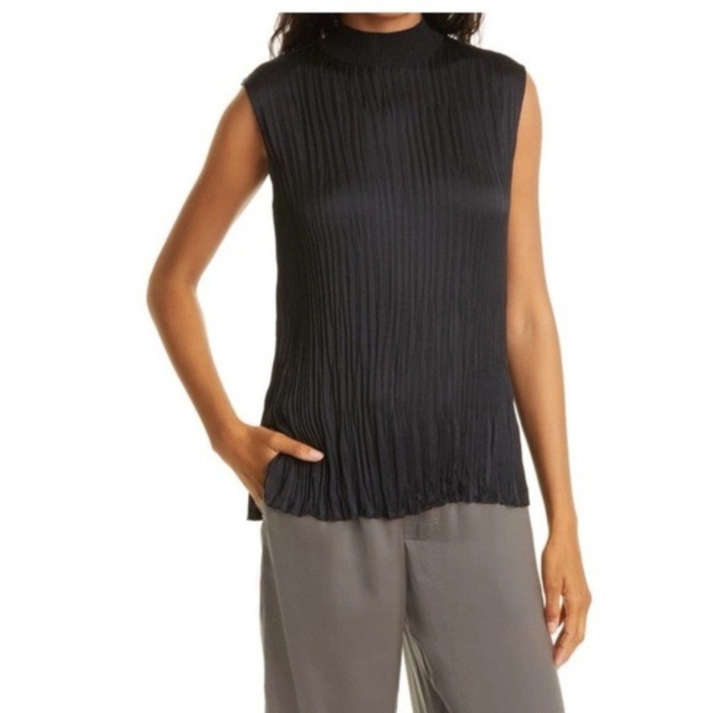 Vince Black Pleated Sleeveless Blouse